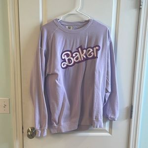 Large doughmestic cookie sweatshirt EUC
